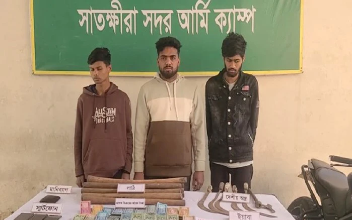 সেনাবাহিনীর অভিযানে মাদক কারবারে জড়িতসহ আটক তিনজন